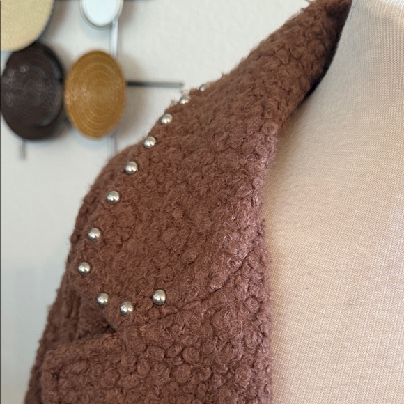 Idyllwind Brown Teddy Jacket with Pearl Details. Large - Picture 5 of 7